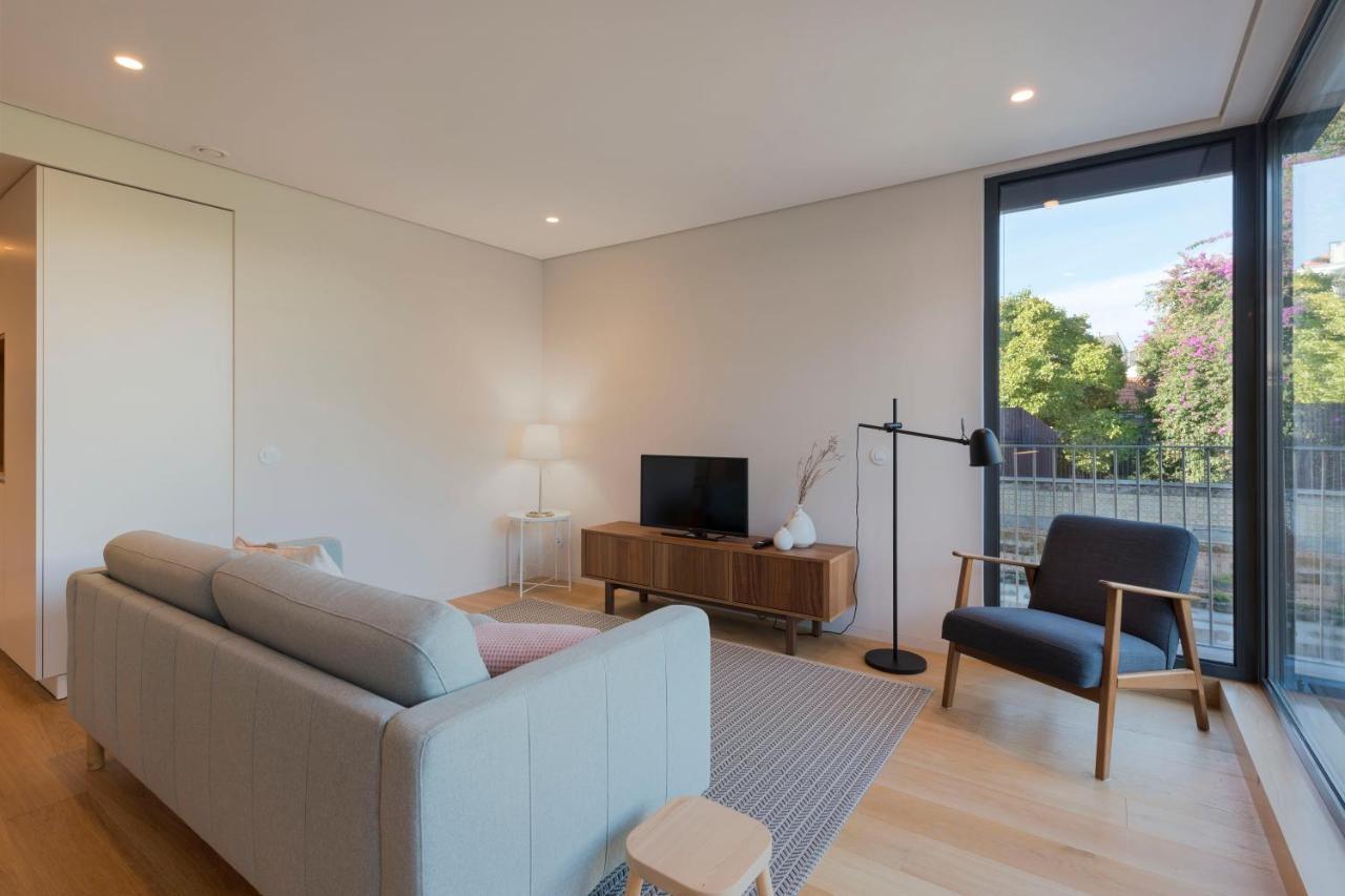 Lovelystay - Primrose 2Br Flat With Free Parking, Ac And Balcony 波尔图 外观 照片
