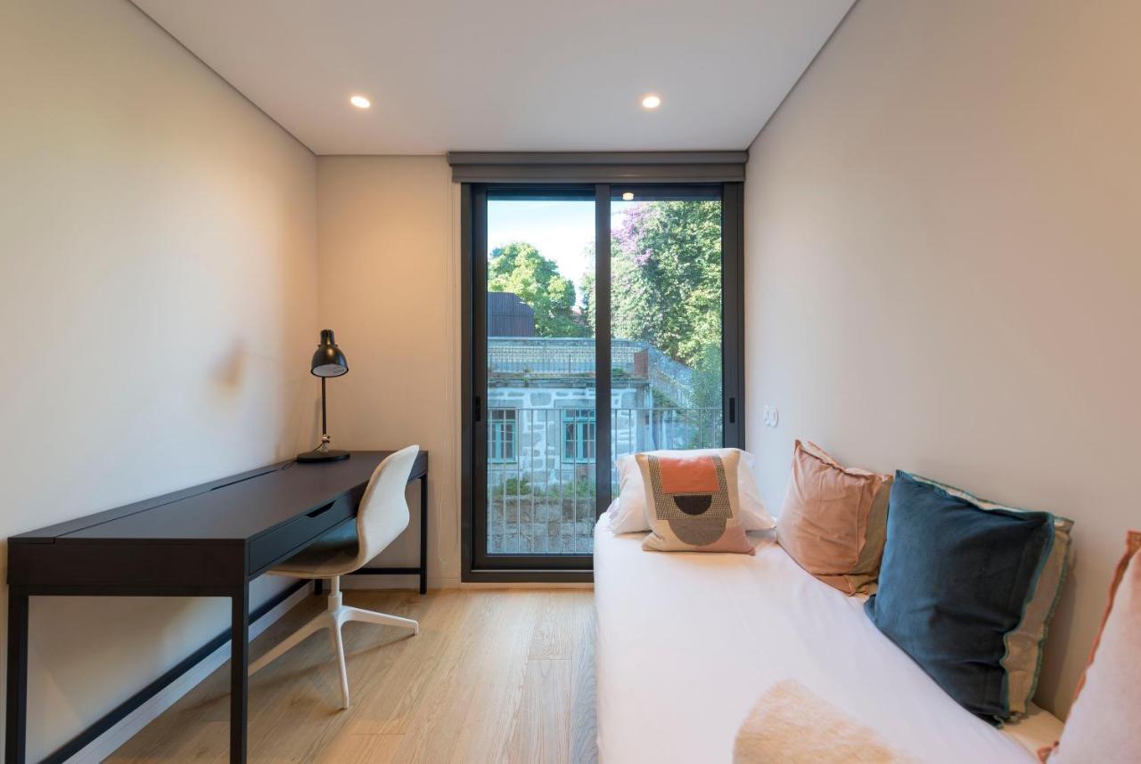 Lovelystay - Primrose 2Br Flat With Free Parking, Ac And Balcony 波尔图 外观 照片